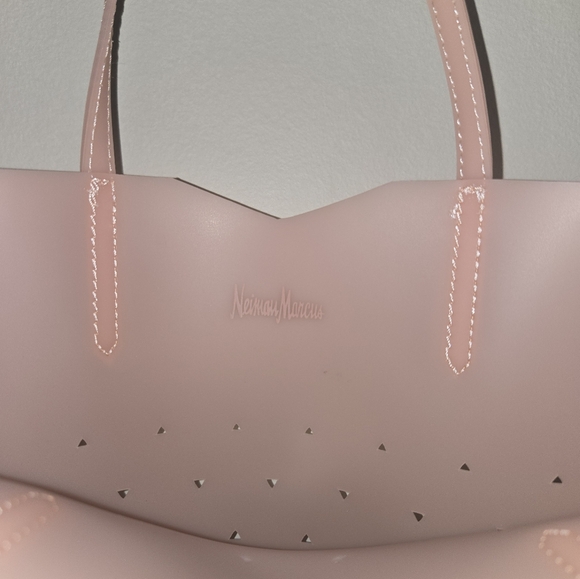 Eddie Borgo x Neiman Marcus Pink Perforated Rubber Jelly Tote Bag 2015 Colab - Picture 4 of 8